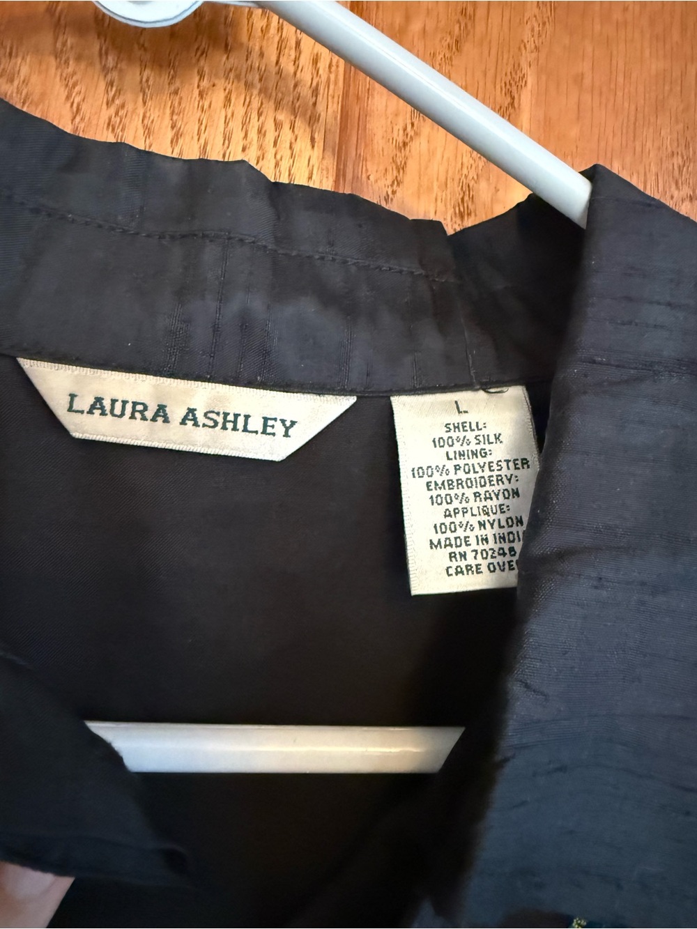 Laura Ashley Vintage Black Silk Embroidered Floral Beaded Jacket Top Women's L - Picture 6 of 10